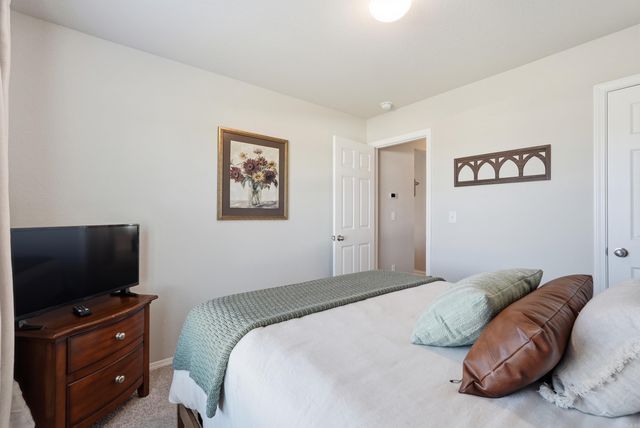 8 Spring Ridge Ln, Conway, AR 72032