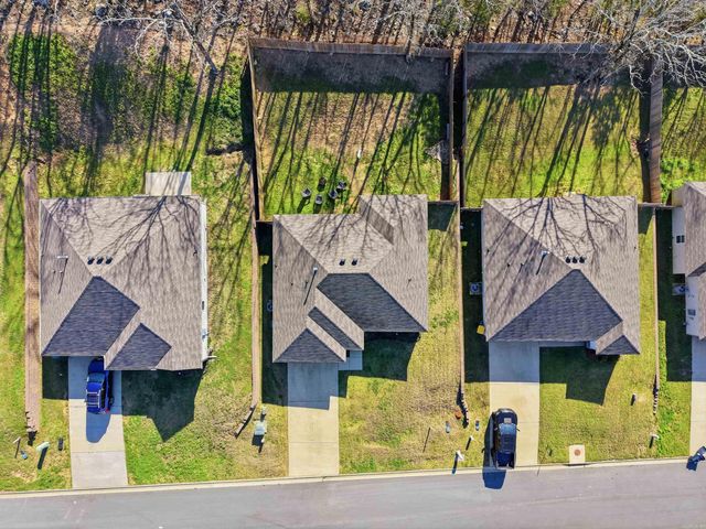 8 Spring Ridge Ln, Conway, AR 72032