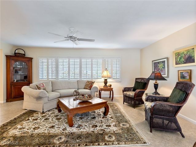 392 Snow DR, Fort Myers, FL 33919