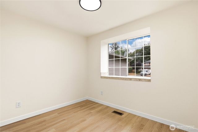 22607 SE 273rd Street, Maple Valley, WA 98038