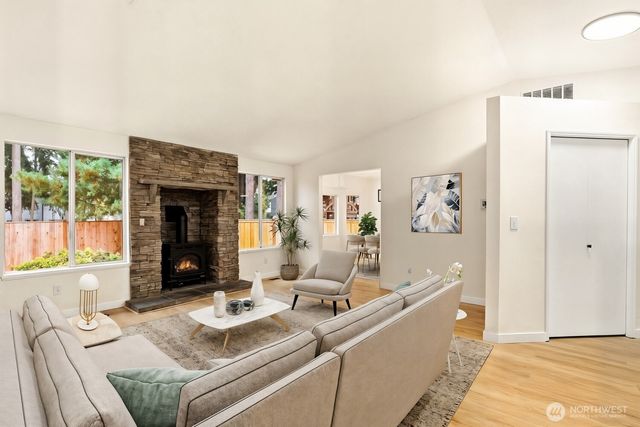 22607 SE 273rd Street, Maple Valley, WA 98038