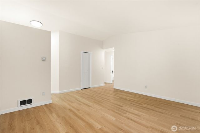 22607 SE 273rd Street, Maple Valley, WA 98038