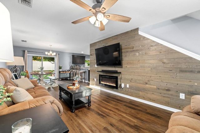 10427 RIVERCREST DRIVE, Riverview, FL 33578