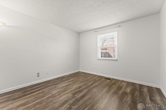 1635 Yalta Road, Beavercreek, OH 45432