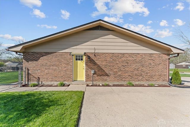 1635 Yalta Road, Beavercreek, OH 45432