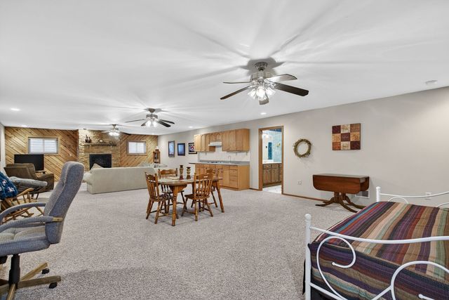 2388 Indian Grass Road, Morris, IL 60450