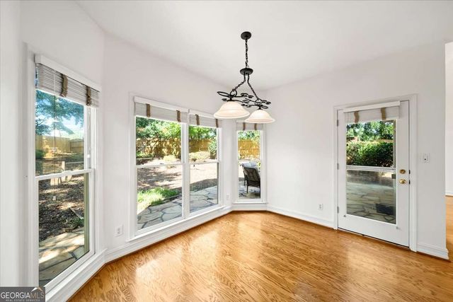 1560 Oak Park Cove, Decatur, GA 30033