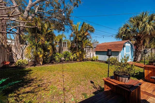 8029 22ND AVENUE N, St Petersburg, FL 33710