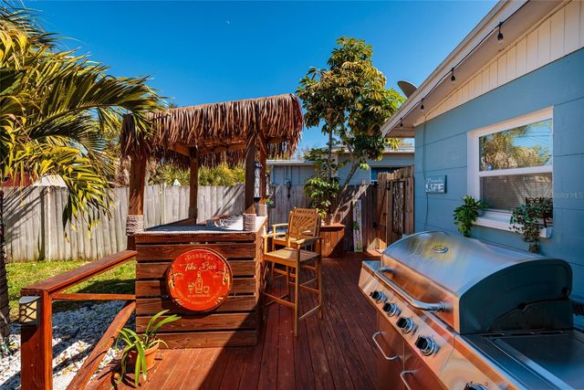 8029 22ND AVENUE N, St Petersburg, FL 33710