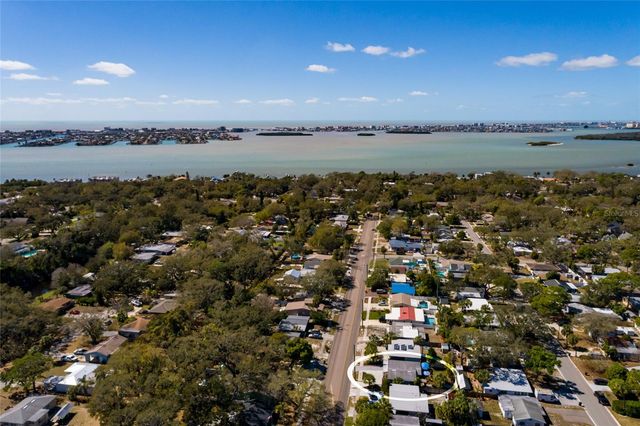 8029 22ND AVENUE N, St Petersburg, FL 33710