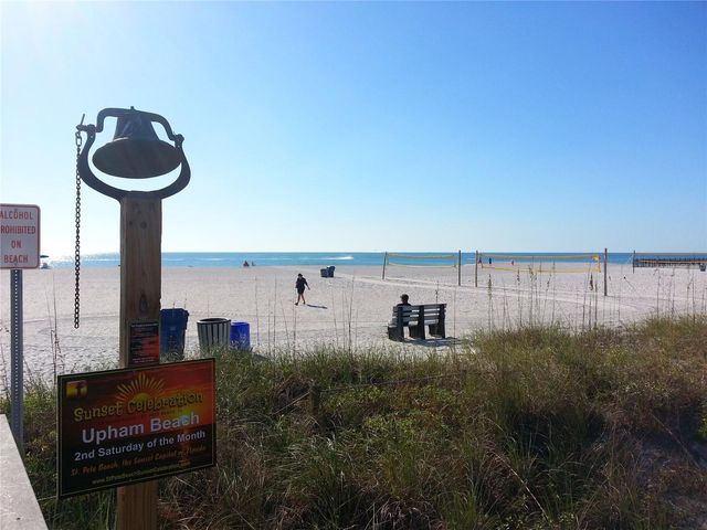 8029 22ND AVENUE N, St Petersburg, FL 33710