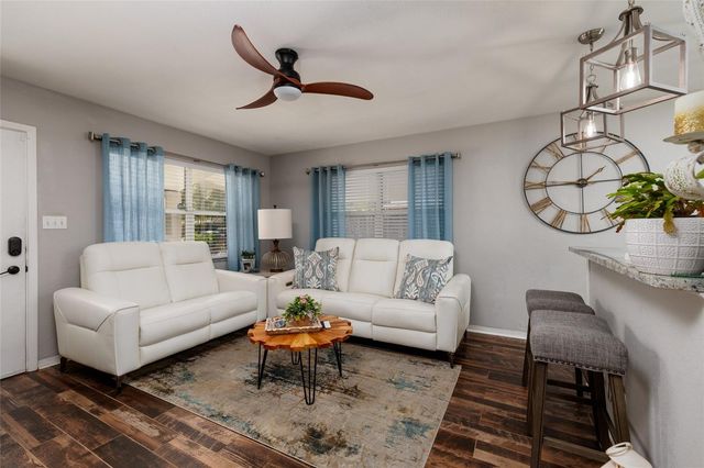 8029 22ND AVENUE N, St Petersburg, FL 33710