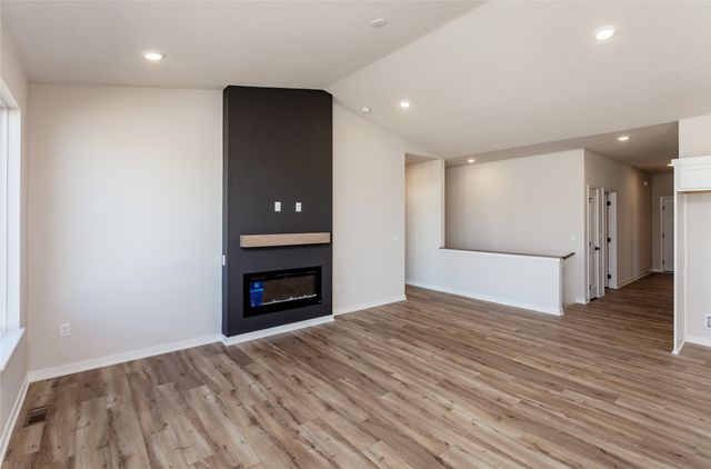1032 NE 64th Avenue, Des Moines, IA 50313