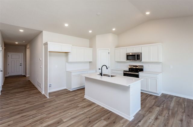 1032 NE 64th Avenue, Des Moines, IA 50313