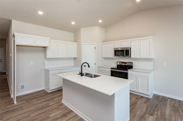 1032 NE 64th Avenue, Des Moines, IA 50313