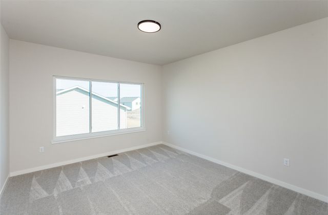 1032 NE 64th Avenue, Des Moines, IA 50313