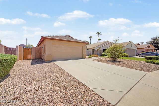 8151 W TONTO Lane, Peoria, AZ 85382
