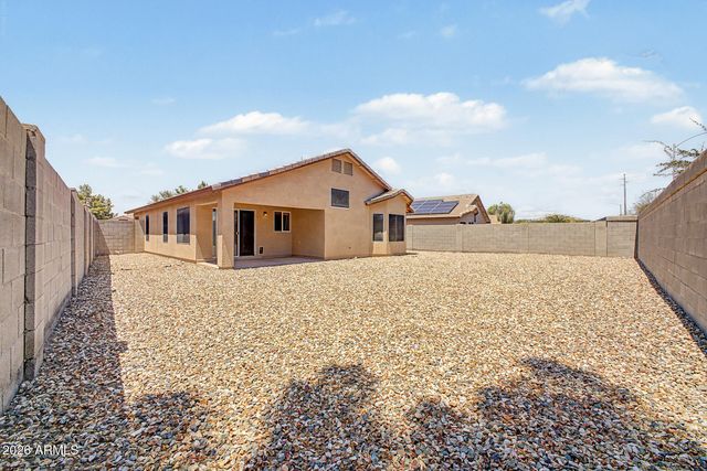 8151 W TONTO Lane, Peoria, AZ 85382
