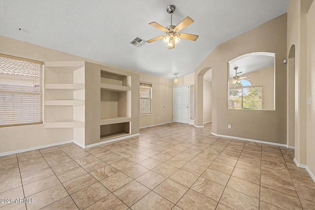 8151 W TONTO Lane, Peoria, AZ 85382