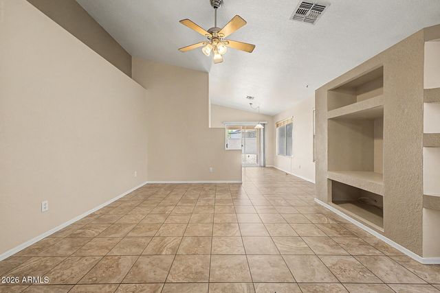 8151 W TONTO Lane, Peoria, AZ 85382