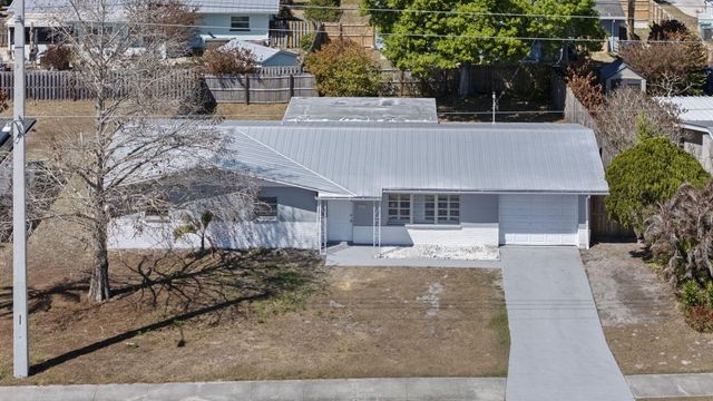 306 Riomar Drive, Port St. Lucie, Port St Lucie, FL 34952
