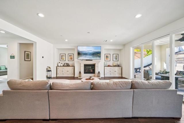 33294 Barmetta Lane, Temecula, CA 92592