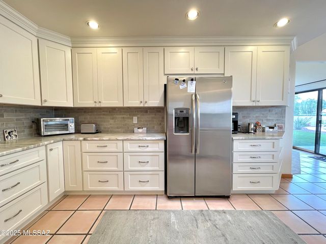 11435 N Skywire Way, Tucson, AZ 85737