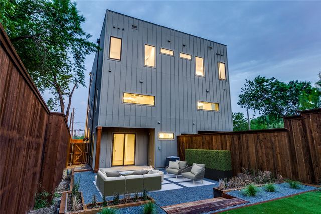 2315 Hawthorne Avenue, Dallas, TX 75219