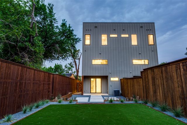 2315 Hawthorne Avenue, Dallas, TX 75219