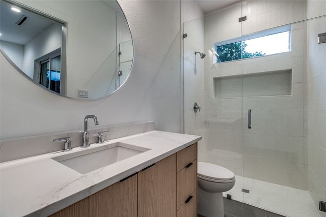 2315 Hawthorne Avenue, Dallas, TX 75219