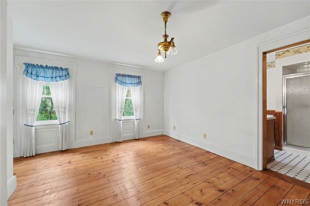 7098 State Road, Boston, NY 14075