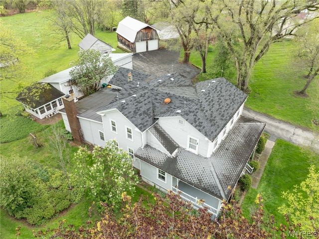 7098 State Road, Boston, NY 14075