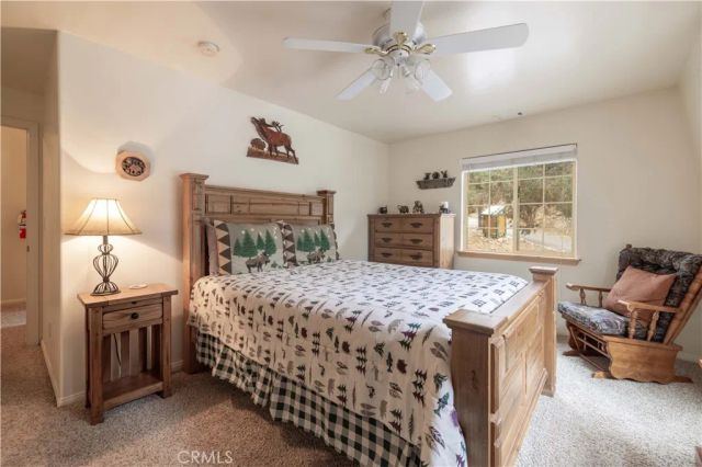 143 Santa Barbara, Sugarloaf, CA 92386