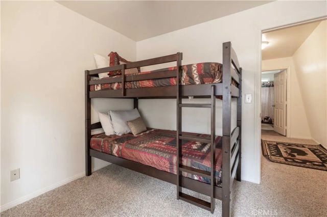 143 Santa Barbara, Sugarloaf, CA 92386