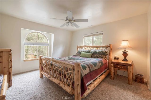 143 Santa Barbara, Sugarloaf, CA 92386