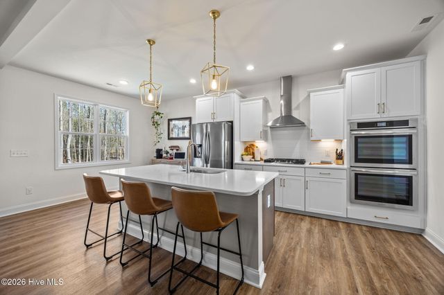 809 Twin Leaf Court, Cameron, NC 28326