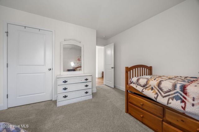 809 Twin Leaf Court, Cameron, NC 28326