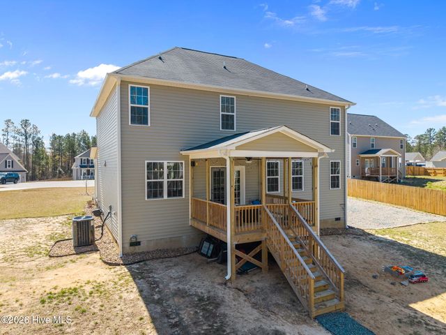 809 Twin Leaf Court, Cameron, NC 28326