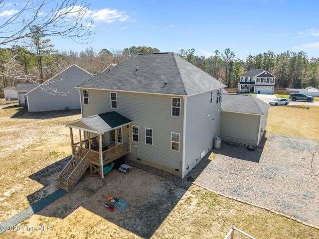 809 Twin Leaf Court, Cameron, NC 28326
