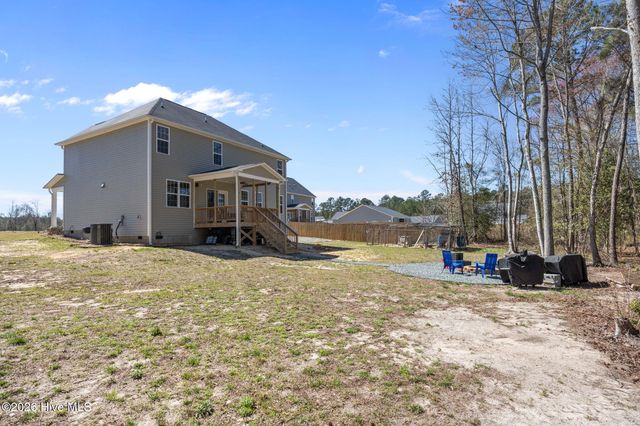 809 Twin Leaf Court, Cameron, NC 28326