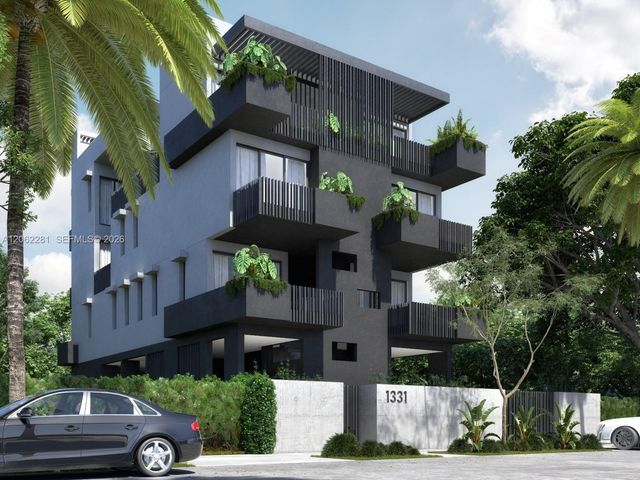 1331 14th Ter, Miami Beach, FL 33139