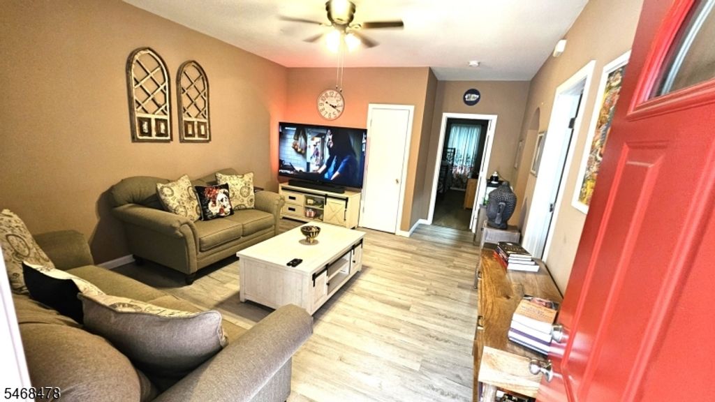 647 E 28Th St, Paterson City, NJ 07504 — photo 5