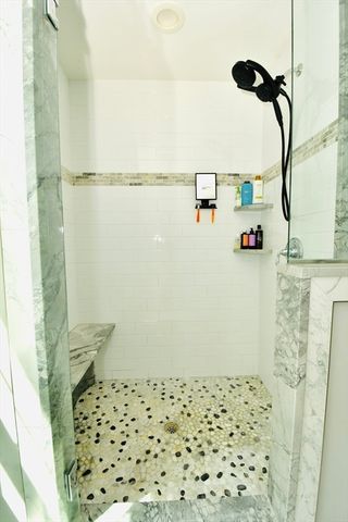 16 Westfield Dr, Norfolk, MA 02056