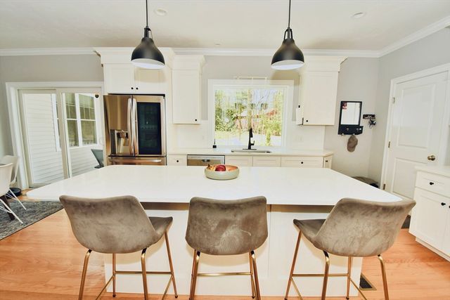 16 Westfield Dr, Norfolk, MA 02056