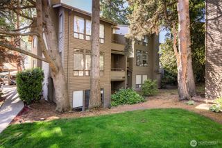 130 SW 116th Street #F32, Seattle, WA 98146