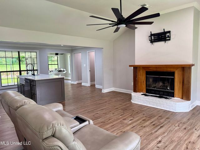 106 Tanglewood Road, Natchez, MS 39120