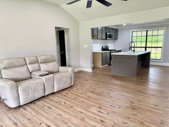 106 Tanglewood Road, Natchez, MS 39120