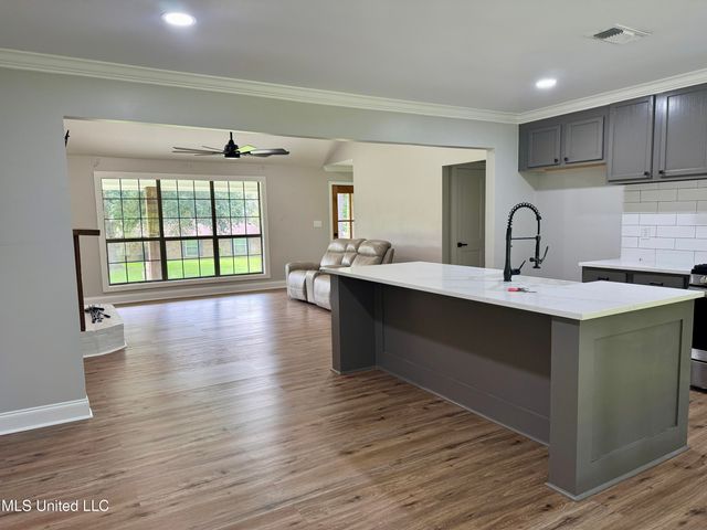 106 Tanglewood Road, Natchez, MS 39120