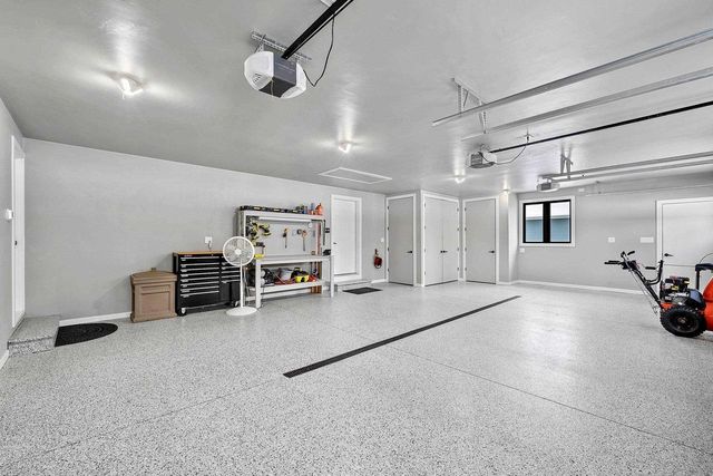 2045 LOST DAUPHIN ROAD, De Pere, WI 54115