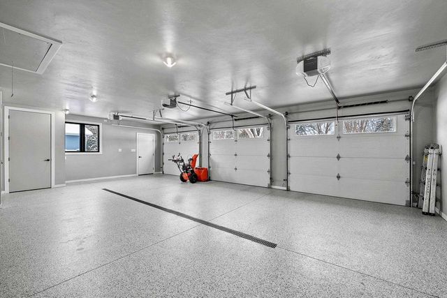 2045 LOST DAUPHIN ROAD, De Pere, WI 54115